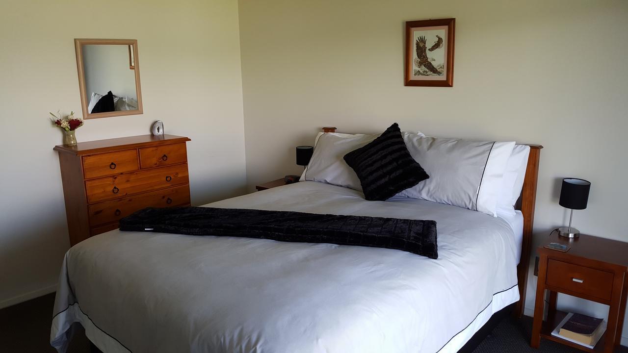 Athenree Waterside Accommodation Ngoại thất bức ảnh